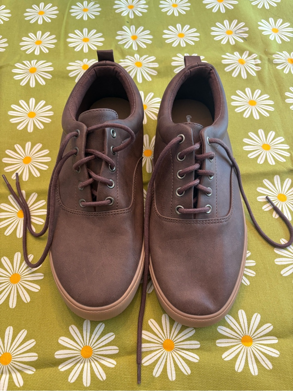 Goodfellow & Co Brown Low-Top Lace-Up Sneakers